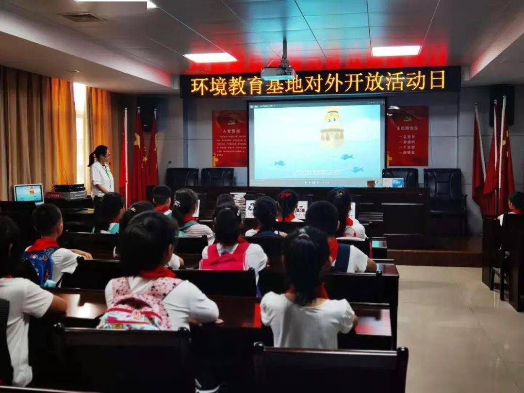 揭秘二四六香港資料期期中準的奧秘，揭秘二四六香港期期中準資料奧秘