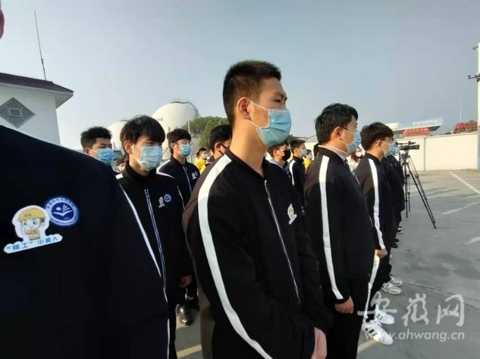 新奧精準(zhǔn)精選免費(fèi)提供,最新答案解釋落實(shí)_44